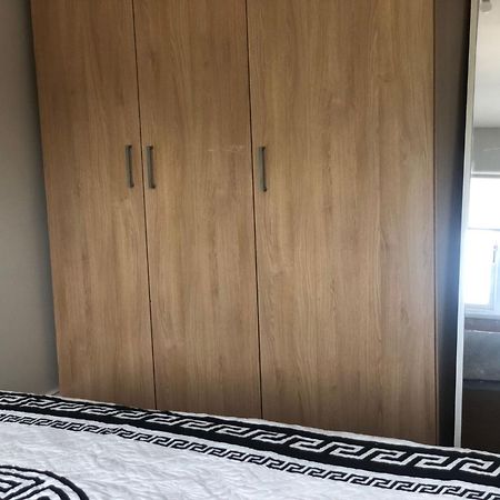 Cozy House With Free Parking & Wifi Near Maryland Station Hotel London Bagian luar foto