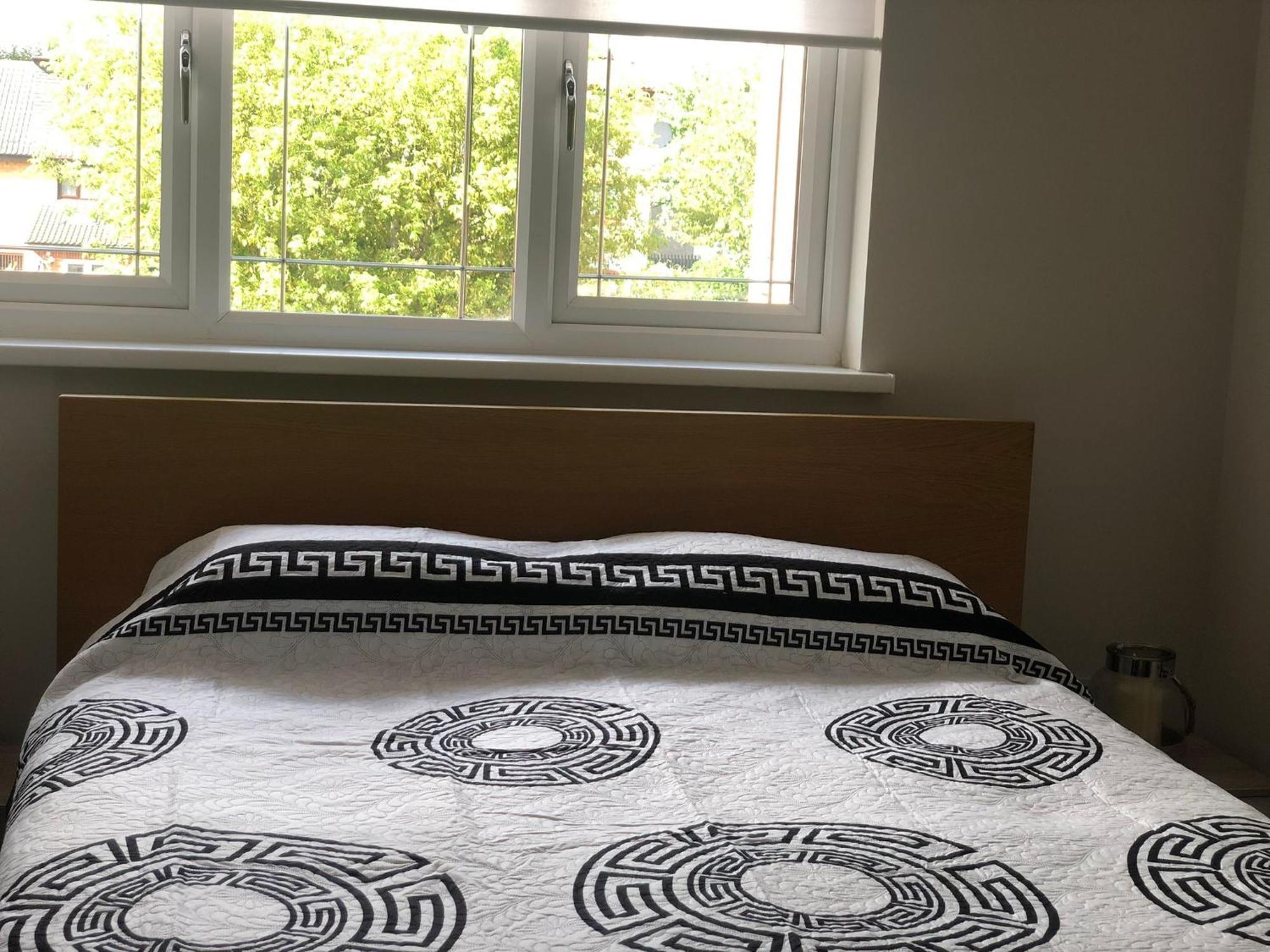 Cozy House With Free Parking & Wifi Near Maryland Station Hotel London Bagian luar foto