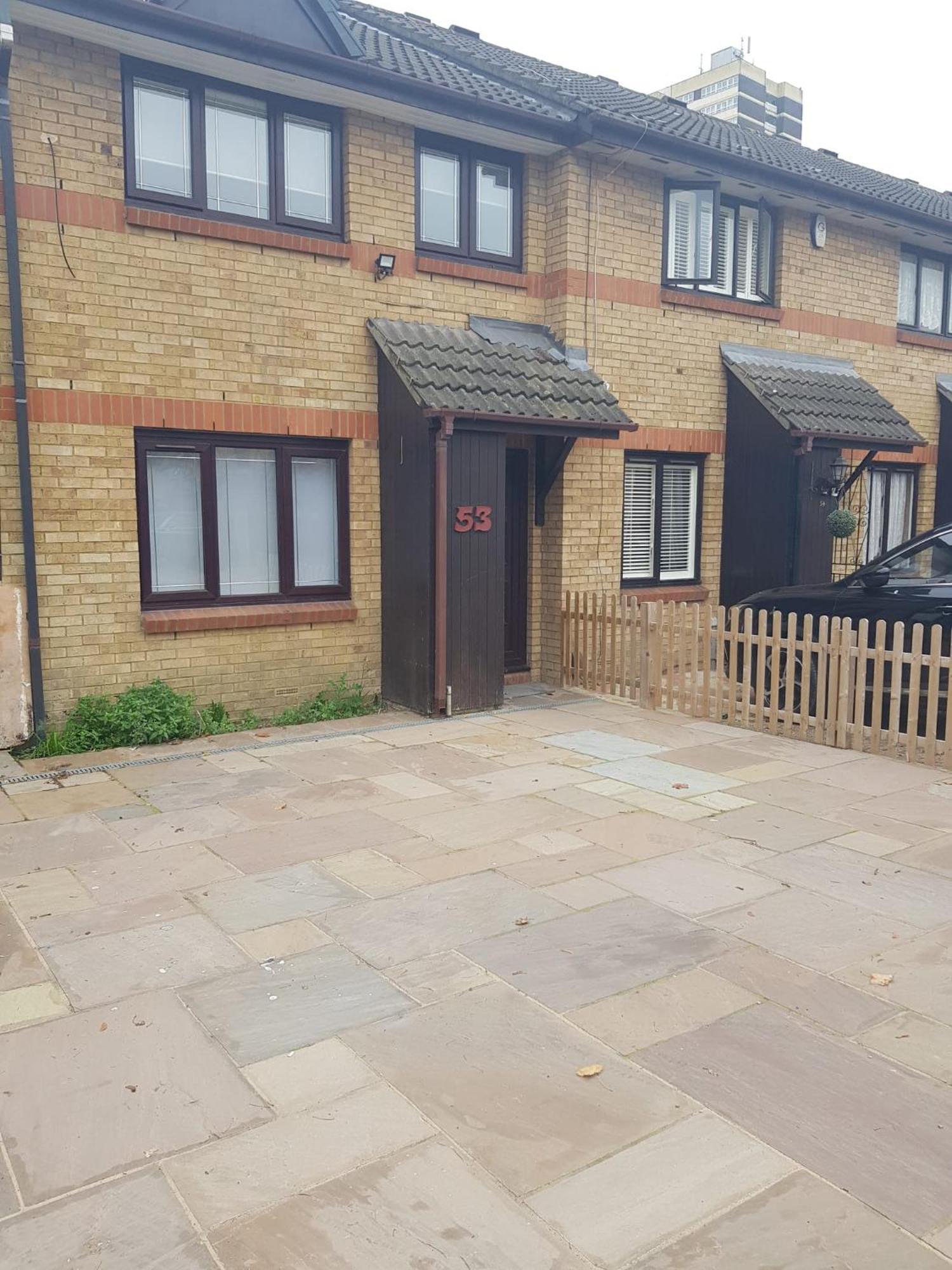 Cozy House With Free Parking & Wifi Near Maryland Station Hotel London Bagian luar foto