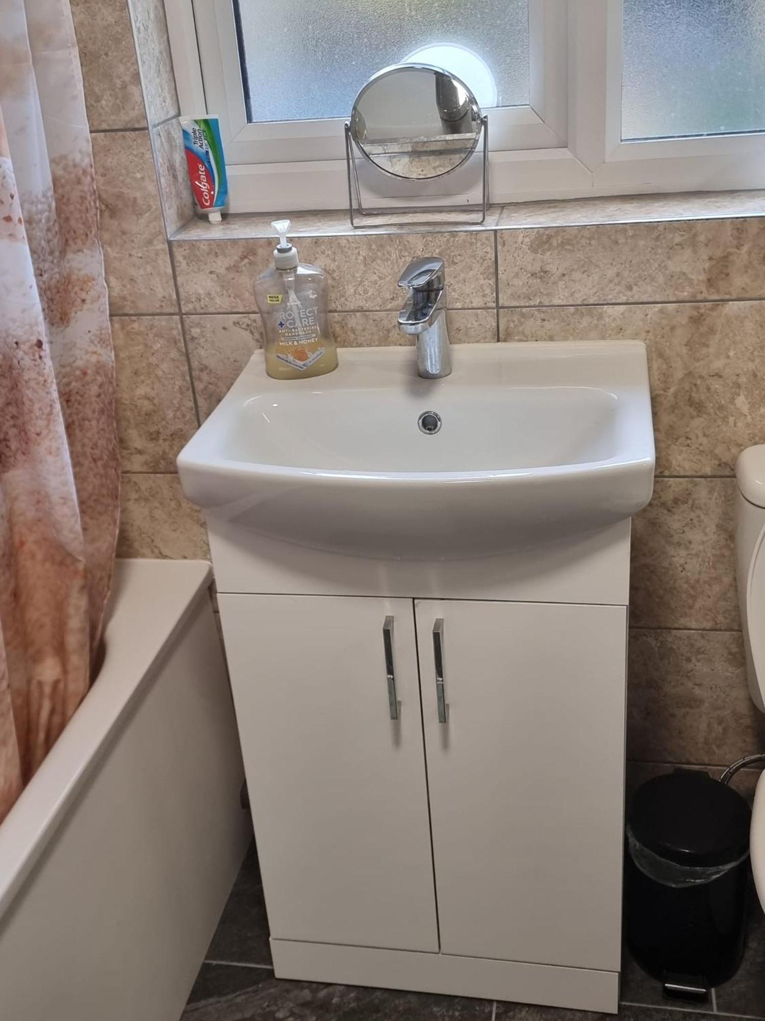 Cozy House With Free Parking & Wifi Near Maryland Station Hotel London Bagian luar foto