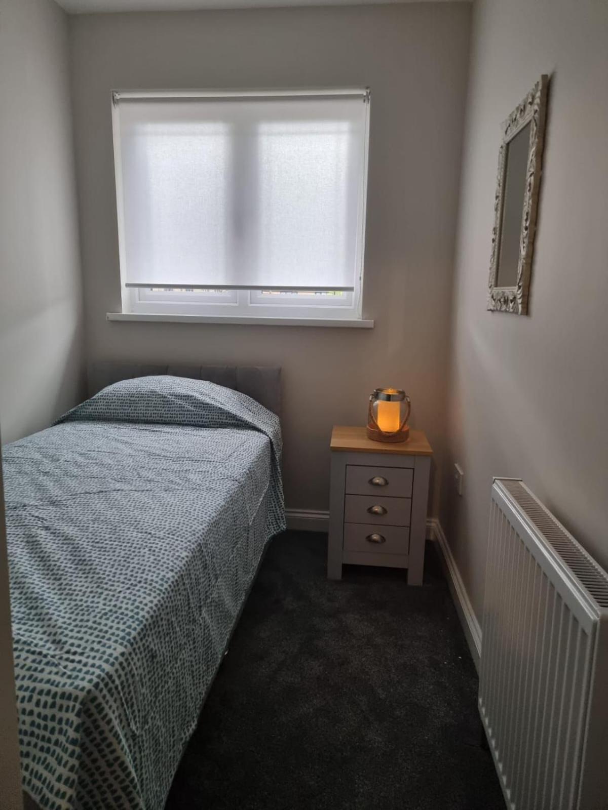 Cozy House With Free Parking & Wifi Near Maryland Station Hotel London Bagian luar foto