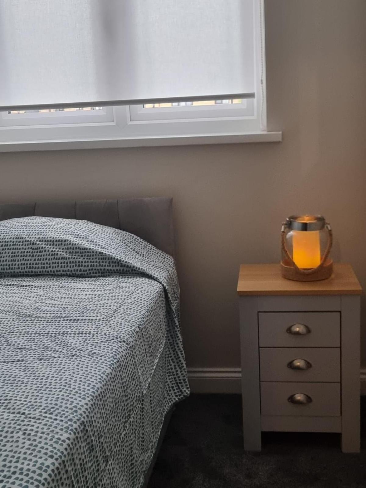 Cozy House With Free Parking & Wifi Near Maryland Station Hotel London Bagian luar foto